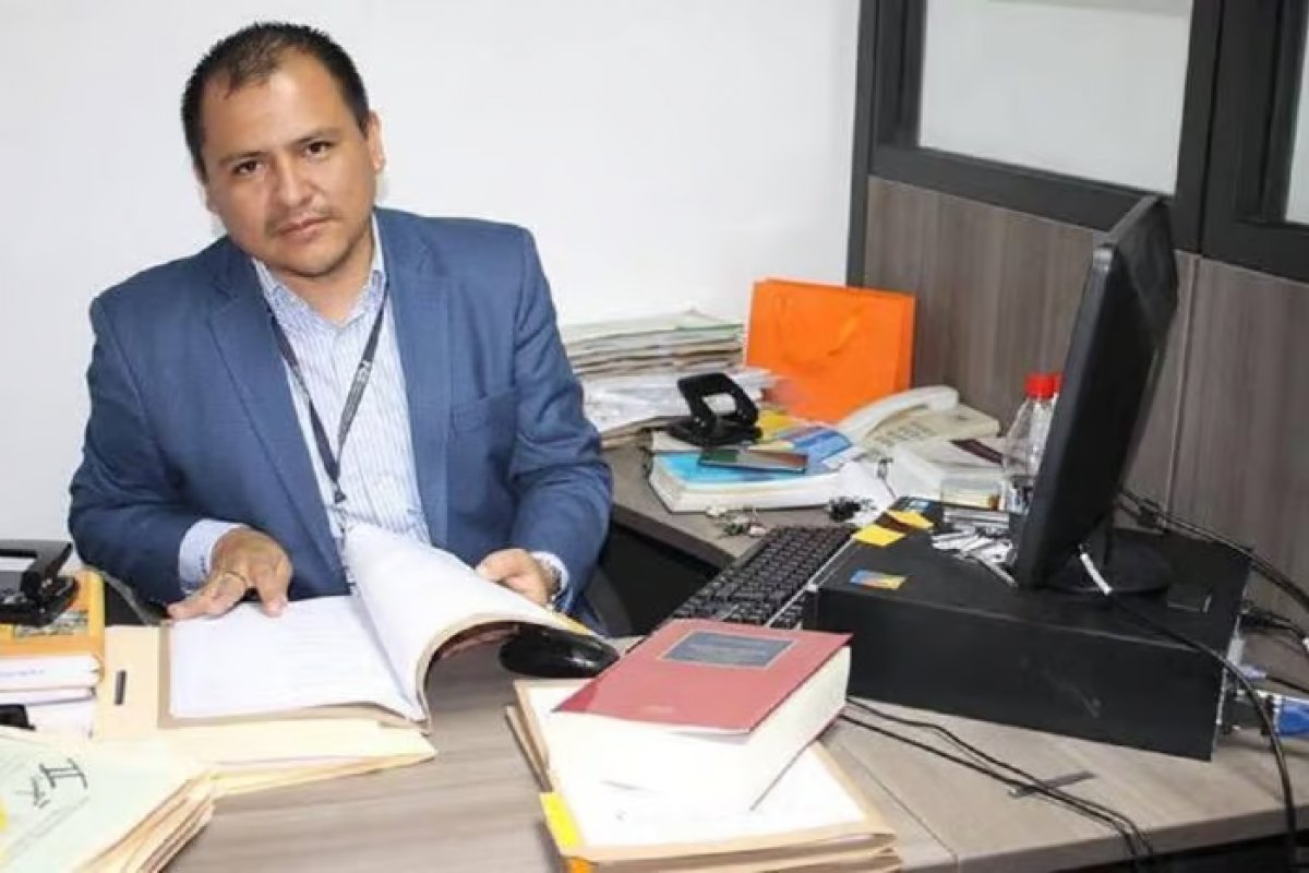 Procurador responsável pela investigação sobre TV invadida no Equador é assassinado