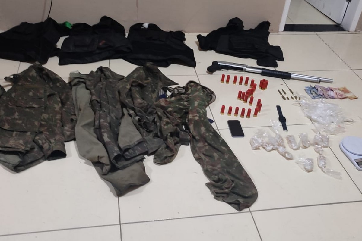 Adolescente suspeito de envolvimento no sequestro de policial é apreendido pela PM