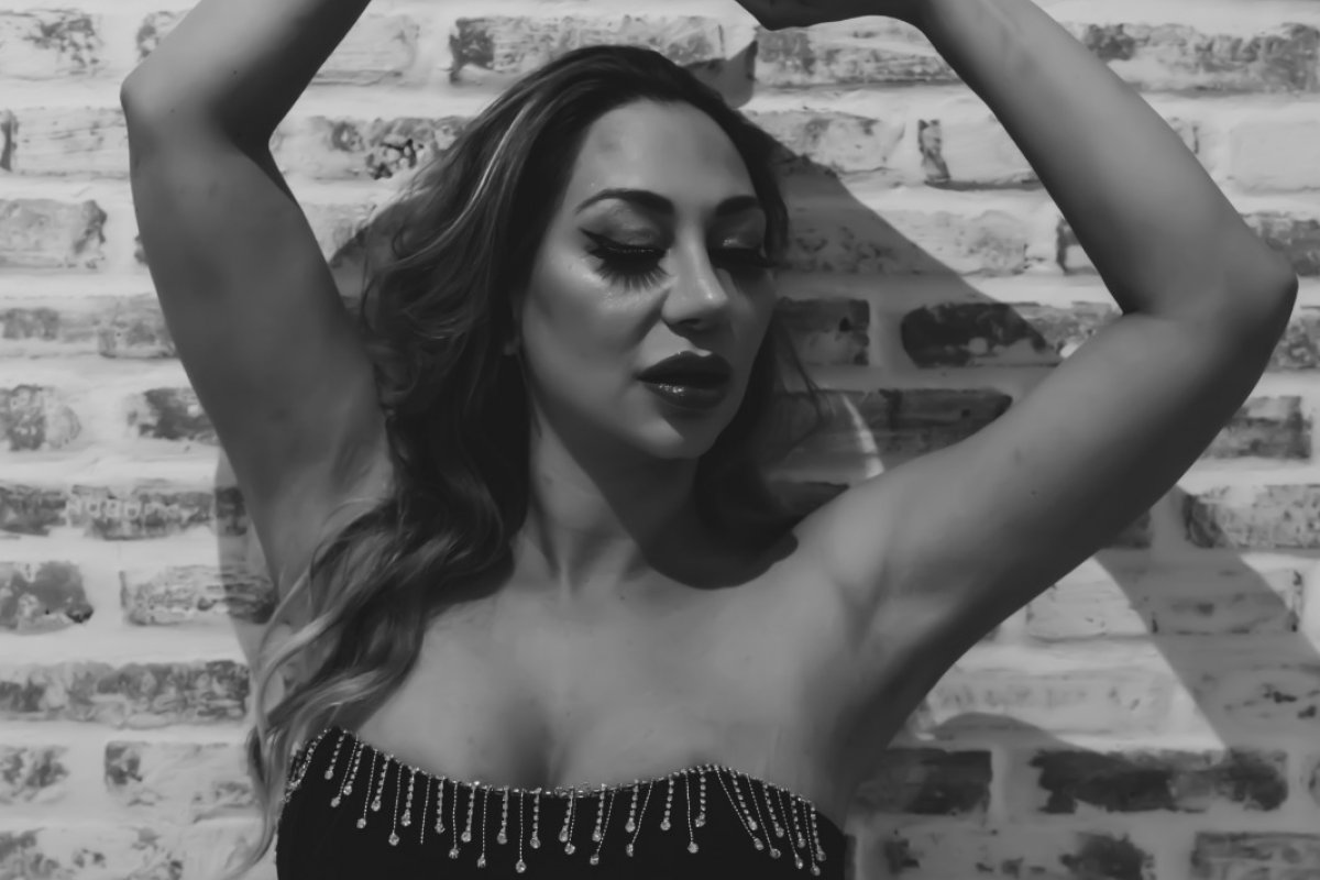 Naiá Camargo desembarca pela primeira vez no Carnaval de Salvador