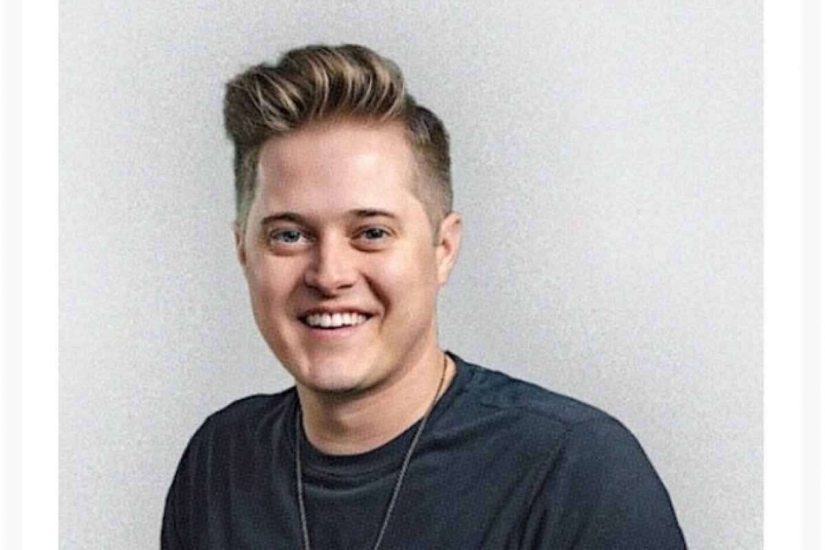 Ator de High School Musical, Lucas Grabeel, vem ao Brasil para show!