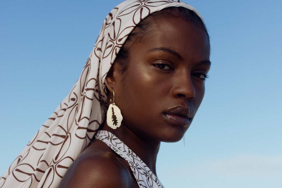 Alberto Pitta e Mahina lançam coleção inédita de moda praia inspirada nas simbologias do Candomblé!