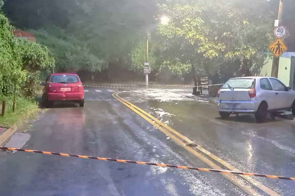 Mãe e filha morrem afogadas em enxurrada no interior de SP