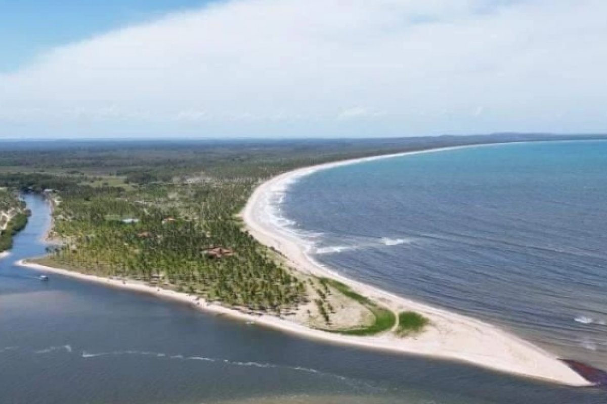 SPU trava instalação de resort de luxo em área pública de Boipeba