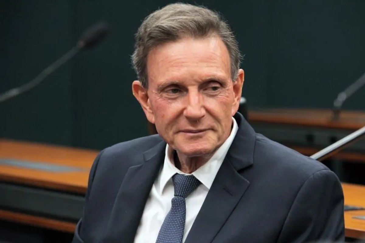 Evangélicos prometem focar em projetos que preveem benefícios fiscais para igreja