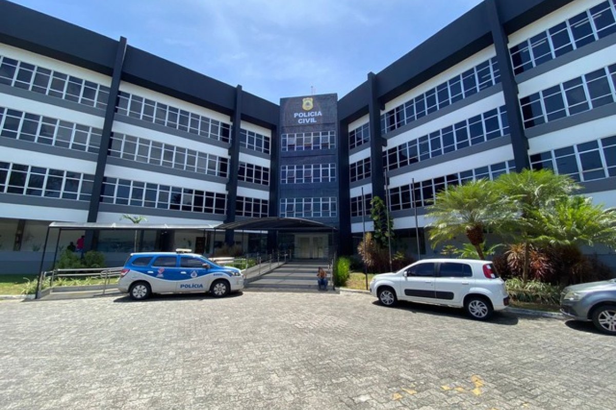 Homem morre e três pessoas ficam feridas após tiroteio em Cajazeiras 10