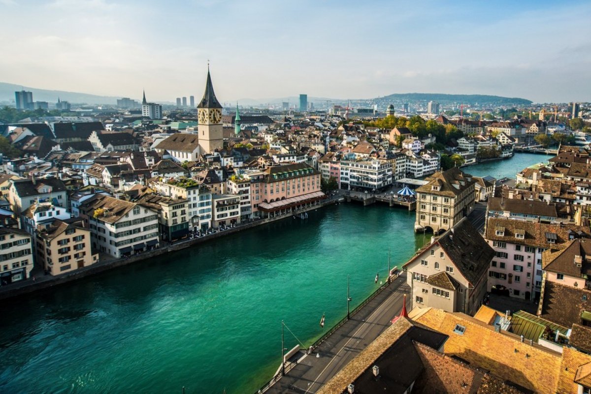 Saiba quais são as cidades mais caras para viver, de acordo com a The Economist