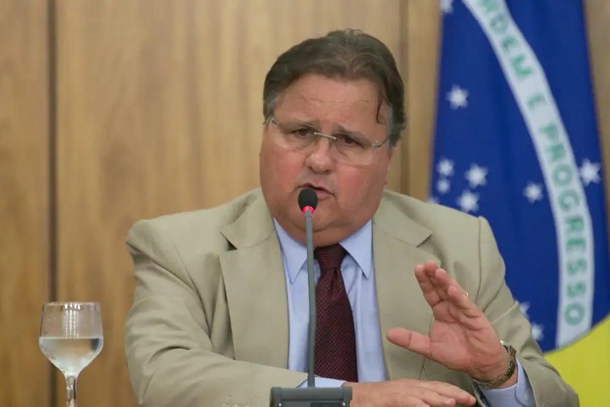 Geddel rebate Jaques Wagner e recusa abrir mão de candidatura em Vitória da Conquista