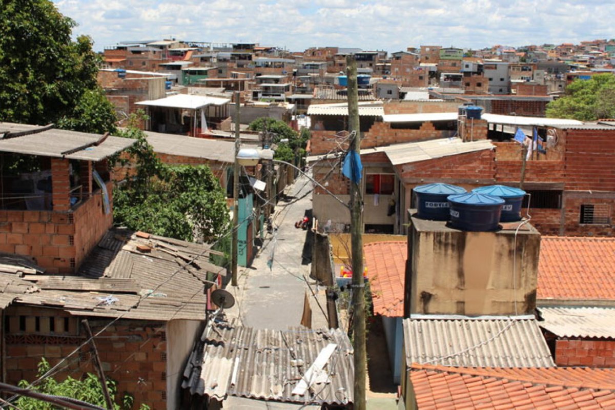 IBGE anuncia mudança no termo 'aglomerados subnormais' para 'favelas e comunidades urbanas'