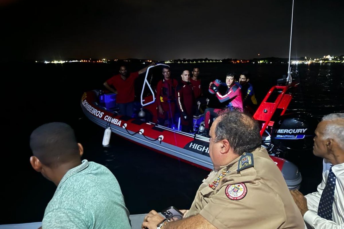 Marinha encerra buscas de vítimas do naufrágio em Madre de Deus