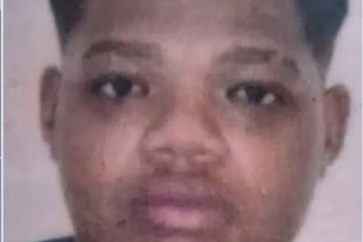 Jovem é assassinado a tiros em centro de cidade na Bahia