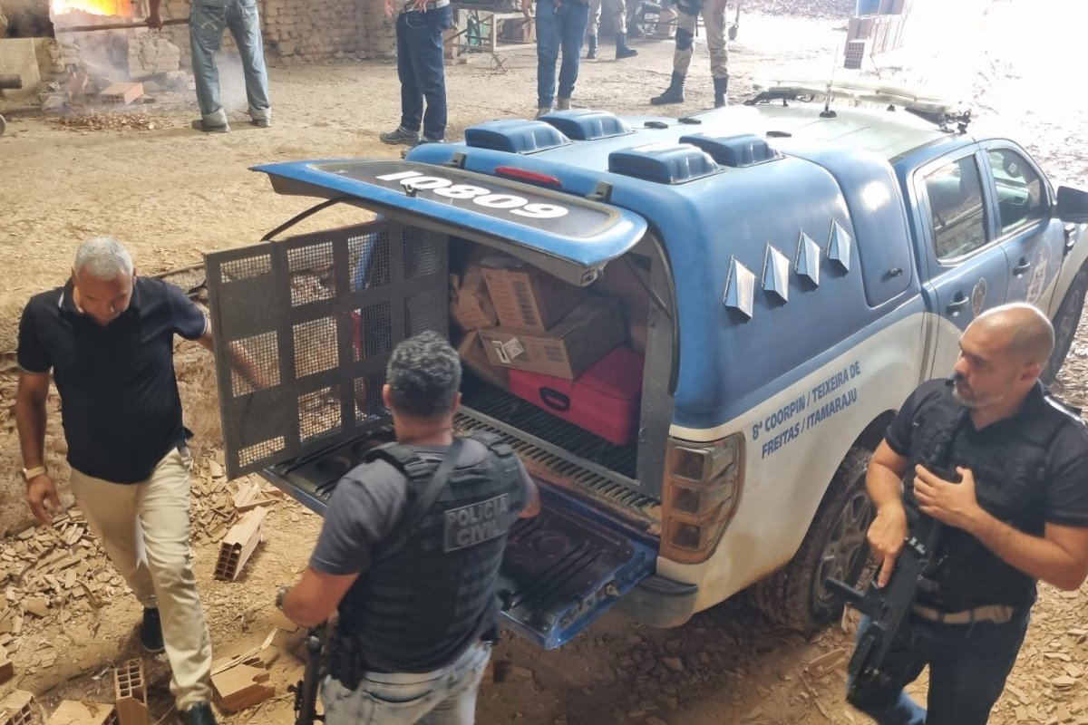 Polícia Civil incinera mais de 40 kg drogas em Itamaraju