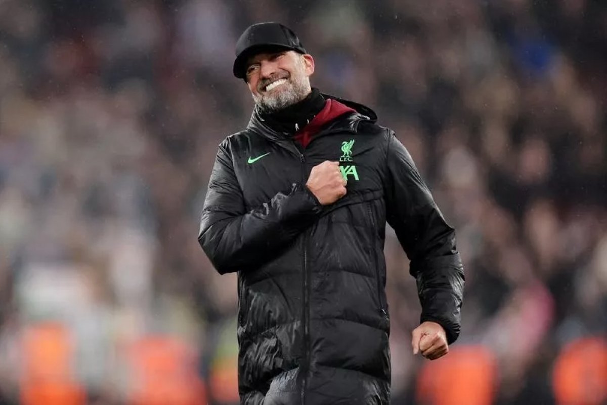 Depois de 9 anos, Jürgen Klopp divulga que deixará o comando do Liverpool