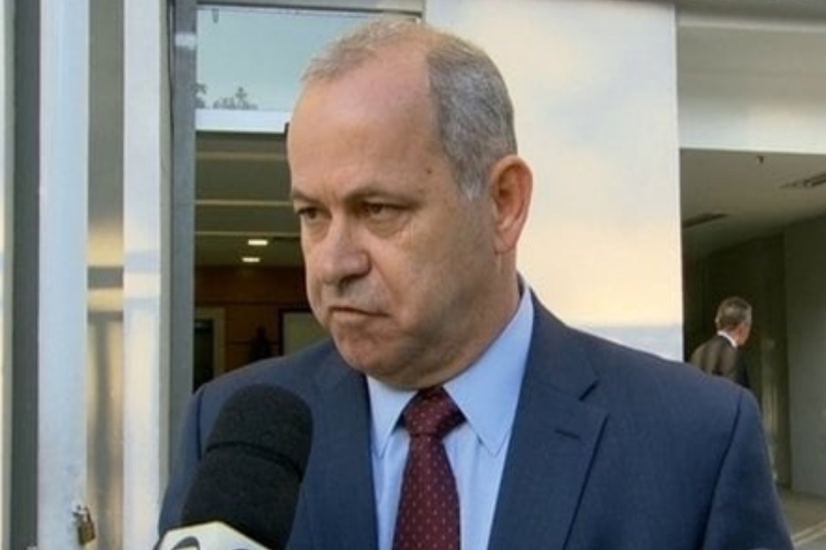 Conselheiro do TCE-RJ, Domingos Brazão tem direito a 360 dias de férias remuneradas