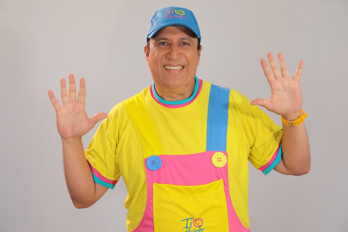 Tio Paulinho comanda pré-Carnaval gratuito para garotada