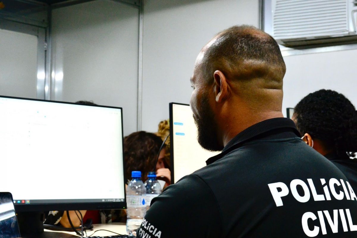 Polícia Civil recupera cinco celulares roubados no Festival de Verão