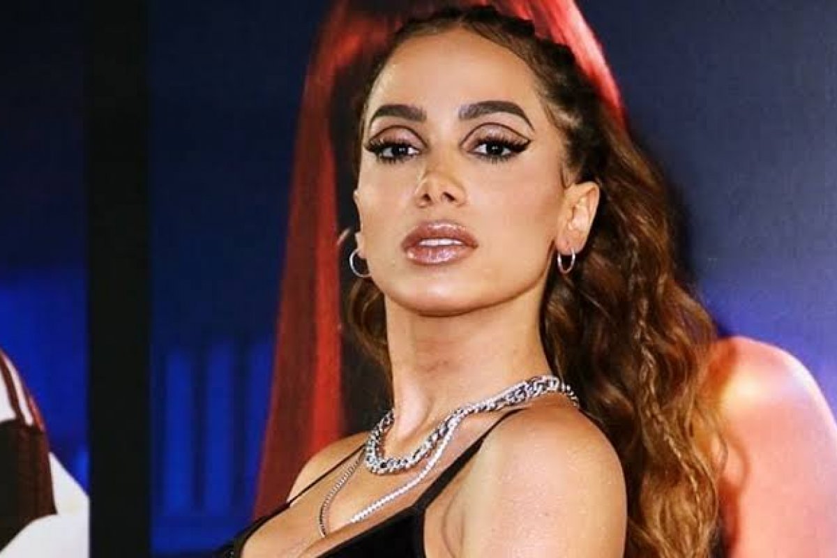 Anitta anuncia dia de bloco sem cordas no Carnaval de Salvador