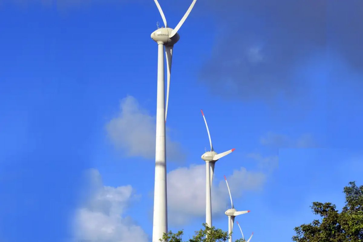 Brasil atinge recorde ao gerar 93,1% de eletricidade a partir de fontes renováveis em 2023