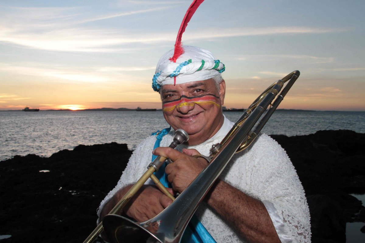 Gerônimo Santana anuncia shows para a temporada carnavalesca!