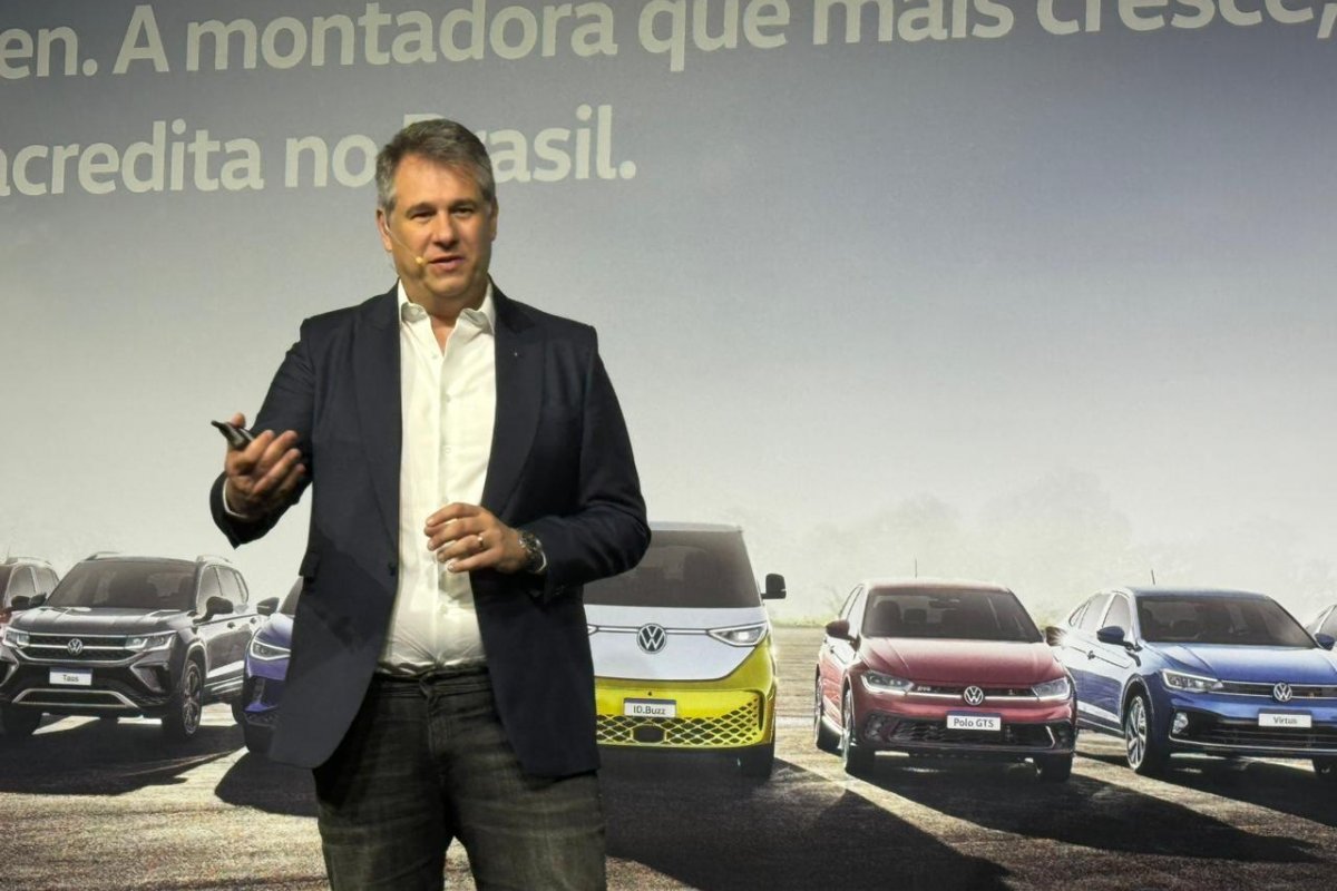Volkswagen anuncia mais R$ 9 bilhões em investimentos para fazer 4 carros híbridos