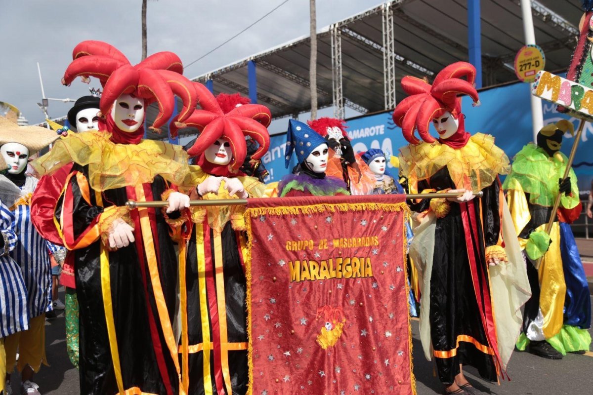 Fuzuê abre o pré-carnaval de Salvador neste sábado (3)