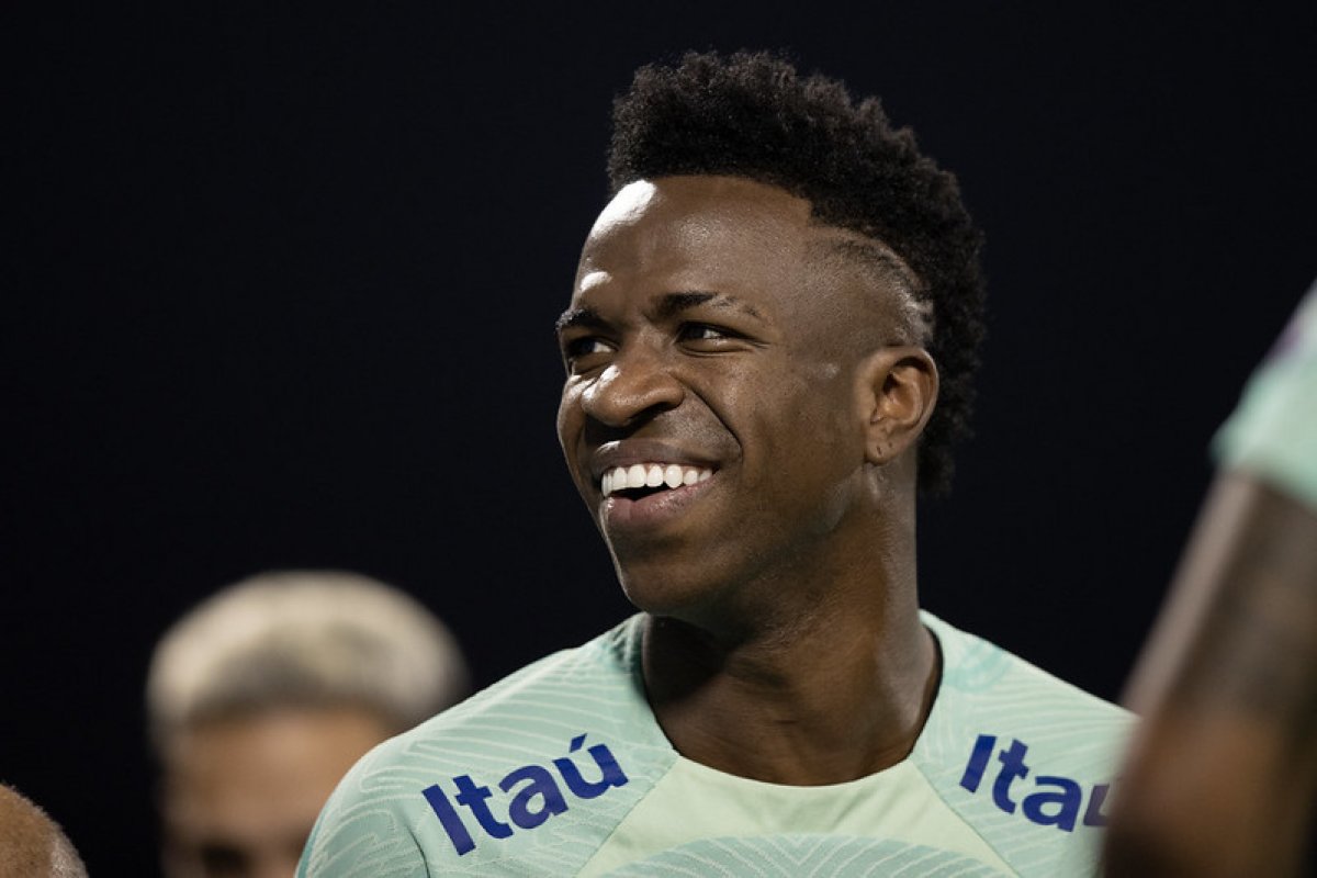 Vinicius Jr. é nomeado embaixador da Unesco