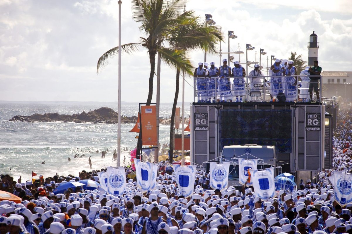 Entrega das fantasias dos Filhos de Gandhy é antecipada pela Central do Carnaval