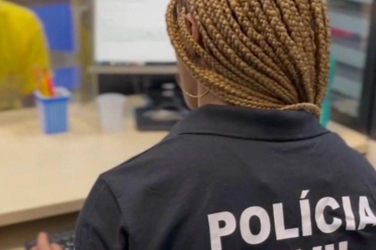 Jornalista é presa em flagrante por racismo durante Fuzuê em Salvador