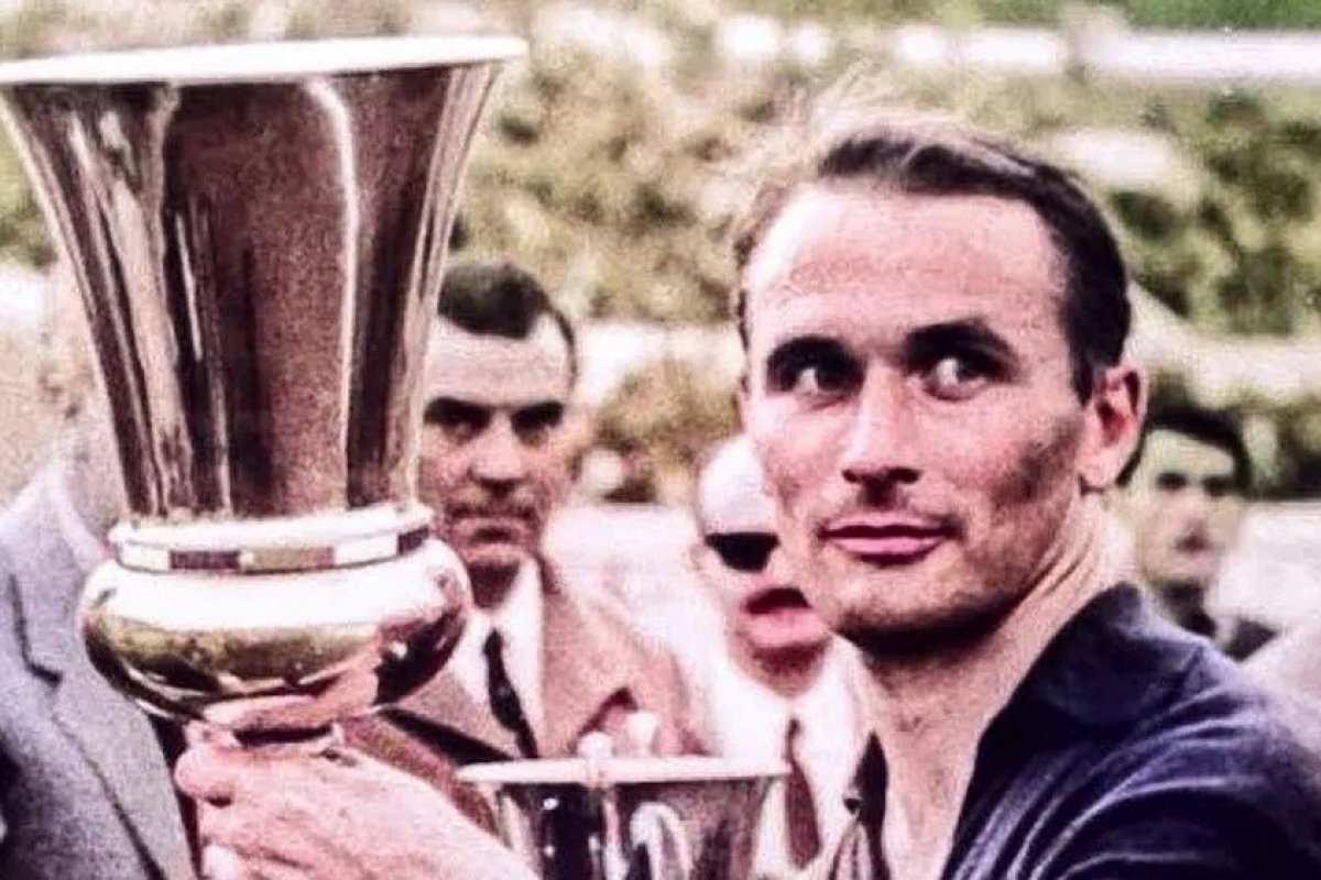 Kurt Hamrin, vice-campeão da Copa do Mundo de 1958, morre aos 89 anos