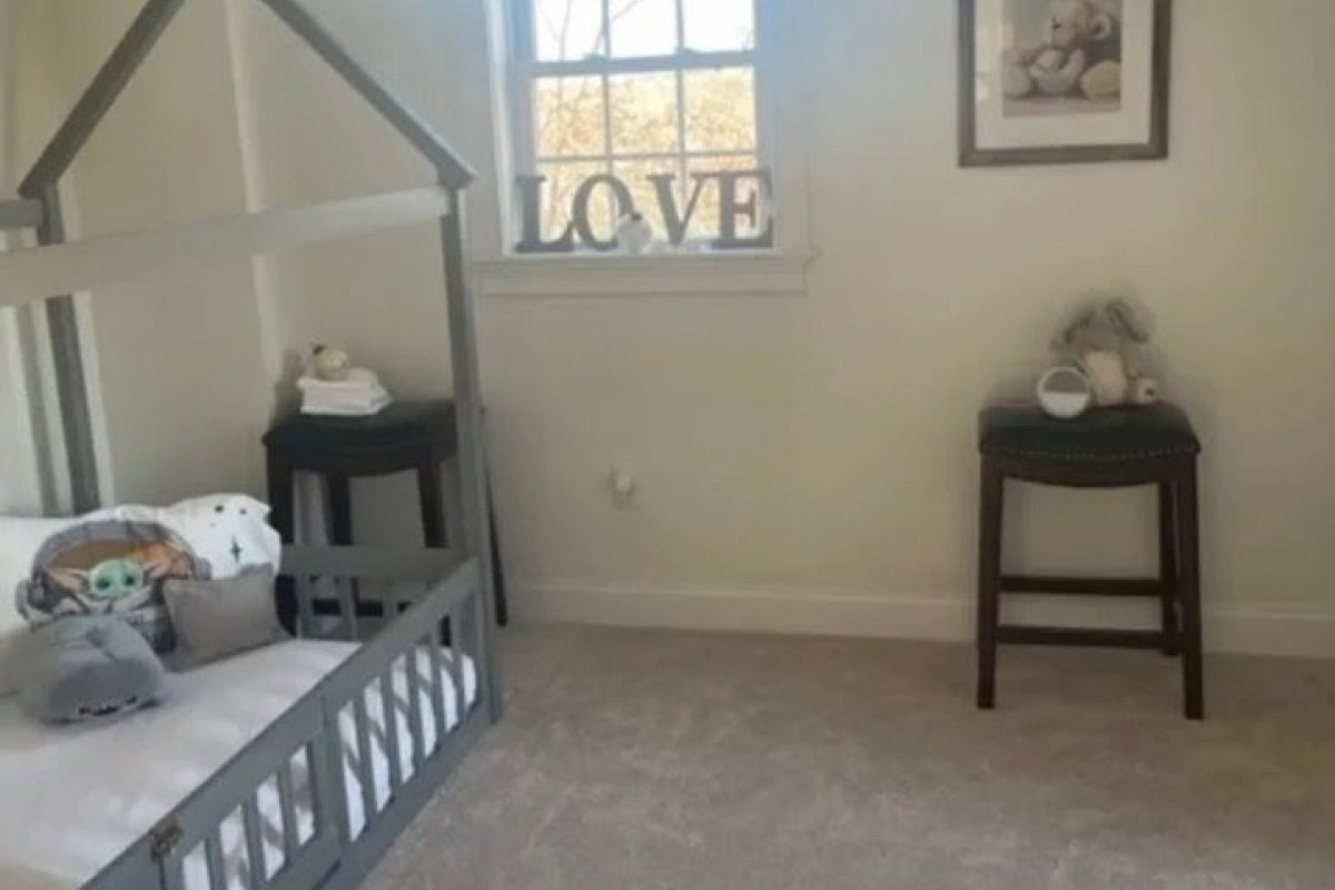 Novos tempos: Spa é inaugurado para clientes adultos que gostem de usar fraldas e ser tratados como bebês!