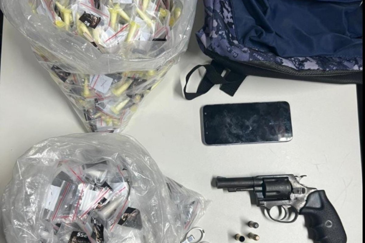 Traficante liberado após audiência de custódia atira contra PMs em Pernambués