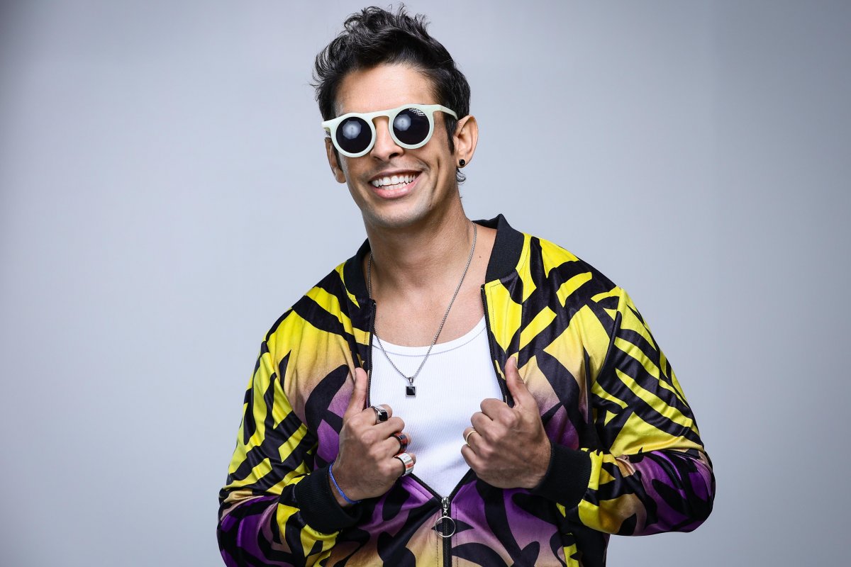 Cantor Vitêra com agenda bombada para a folia. Confira;