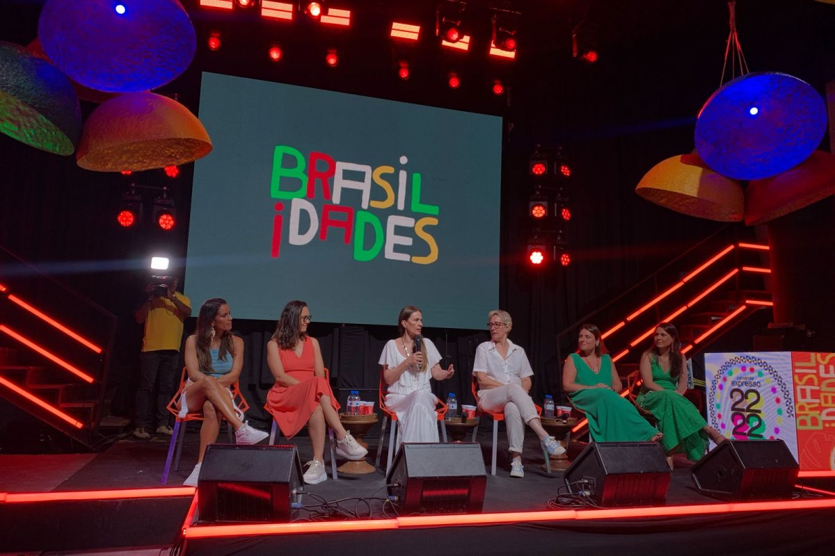 Vídeo: 'É muito importante estar em um camarote que preza pelo protagonismo feminino', diz Ju Moraes sobre Expresso 2222