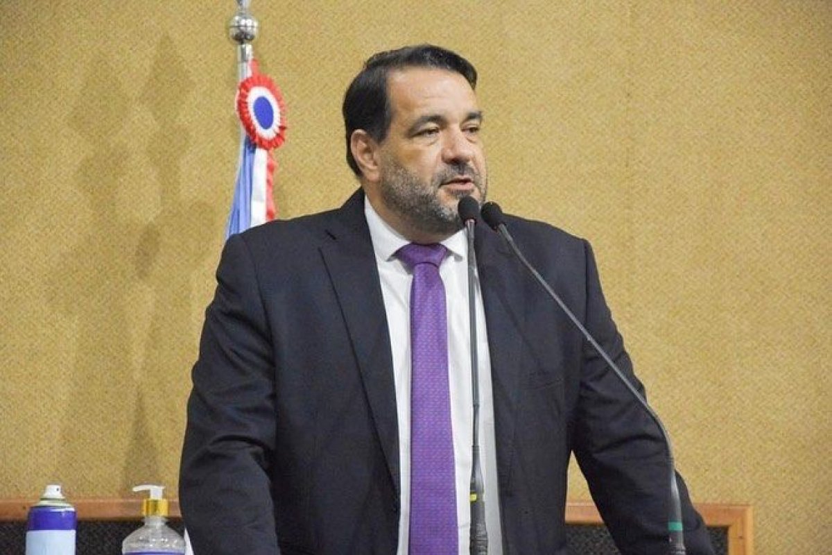 Alan Sanches pressiona governo da Bahia a usar recursos do ICMS no combate à seca