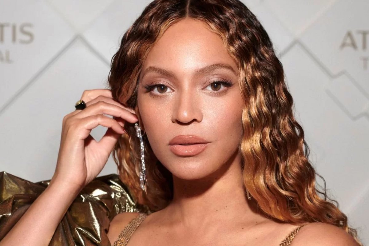 Beyoncé anuncia sua própria marca de produtos para cabelo!