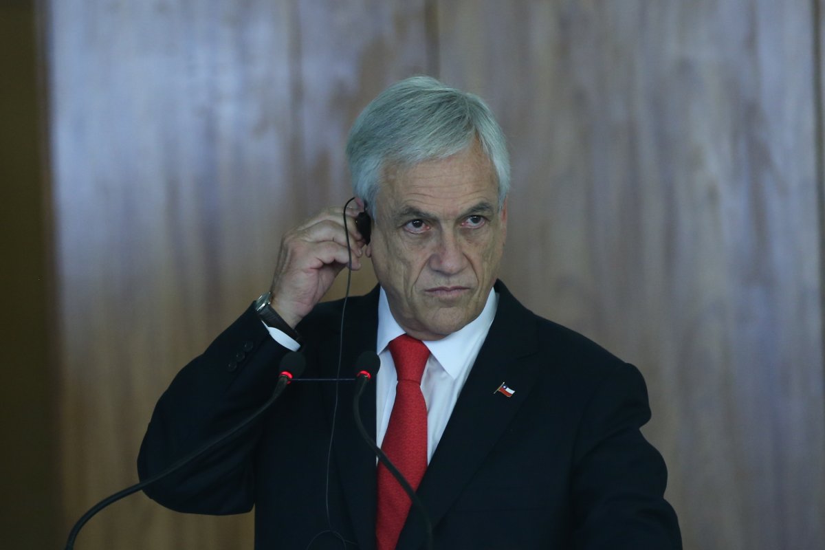 Piñera mandou passageiros pularem antes de queda de helicóptero, diz irmã
