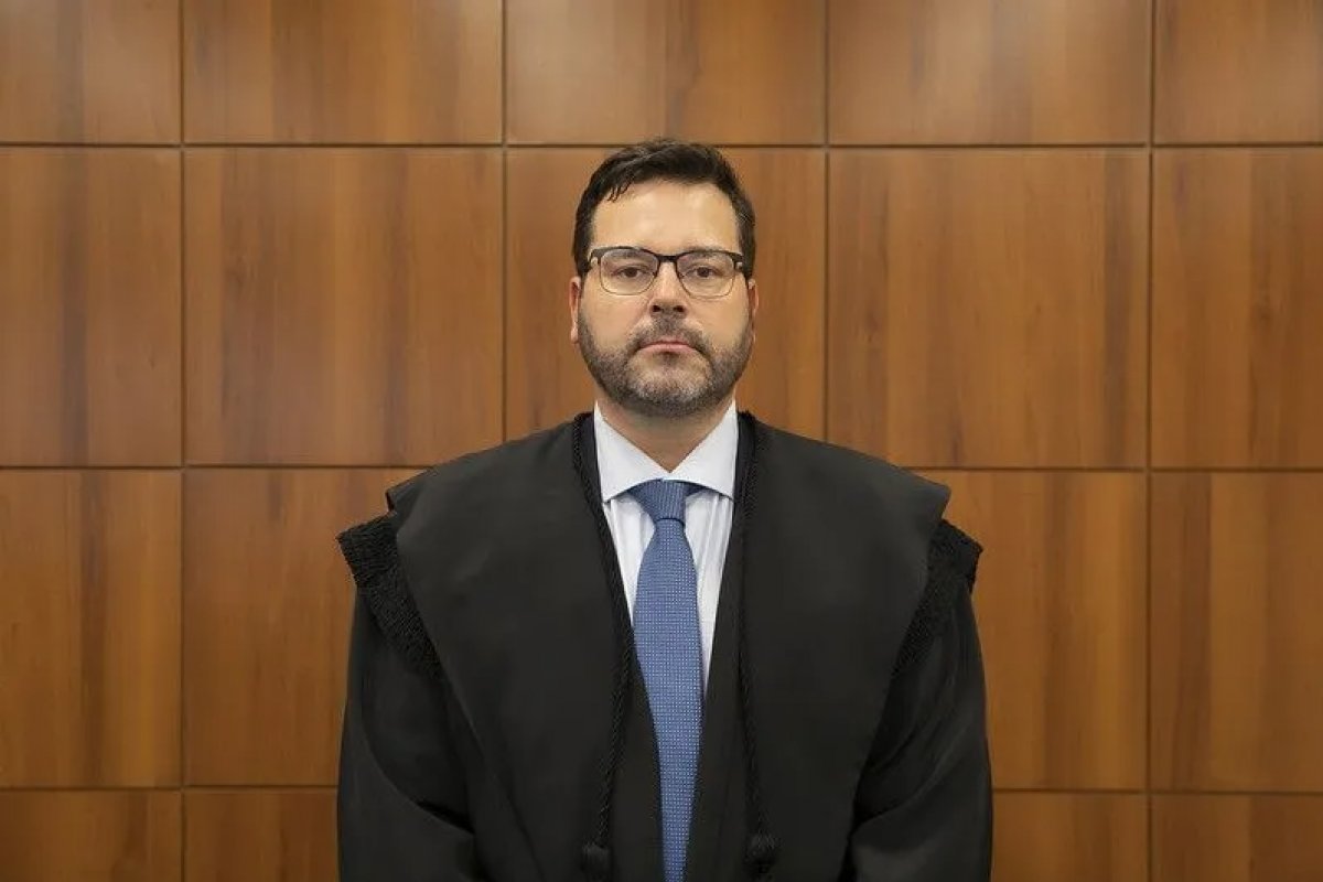 Lula indica José Rodrigo Sade para compor Tribunal Regional Eleitoral do Paraná