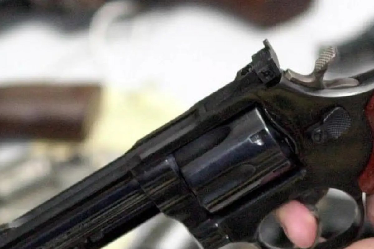 Homem é encontrado morto com marcas de tiros em Feira de Santana