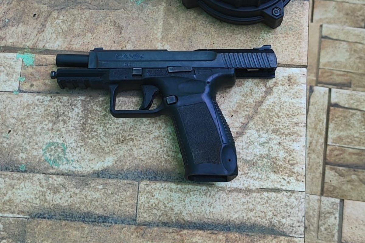 Acusado de participação em tráfico de drogas e homicídios é preso pela Polícia Civil
