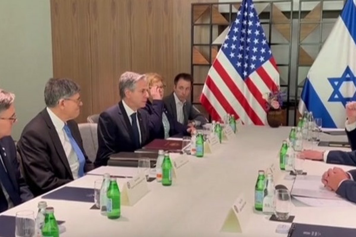 Israel e Hamas mantêm janela aberta para negociação de paz