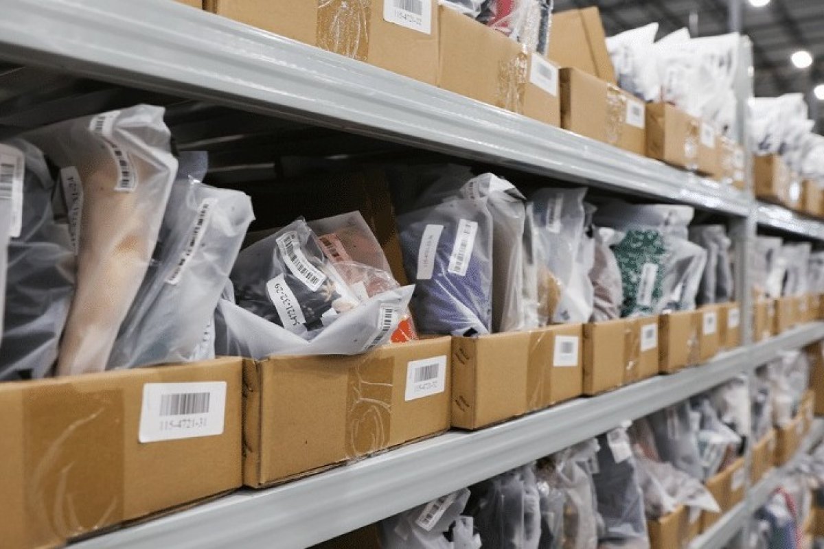 Governo federal revisará leis que tratam do setor postal