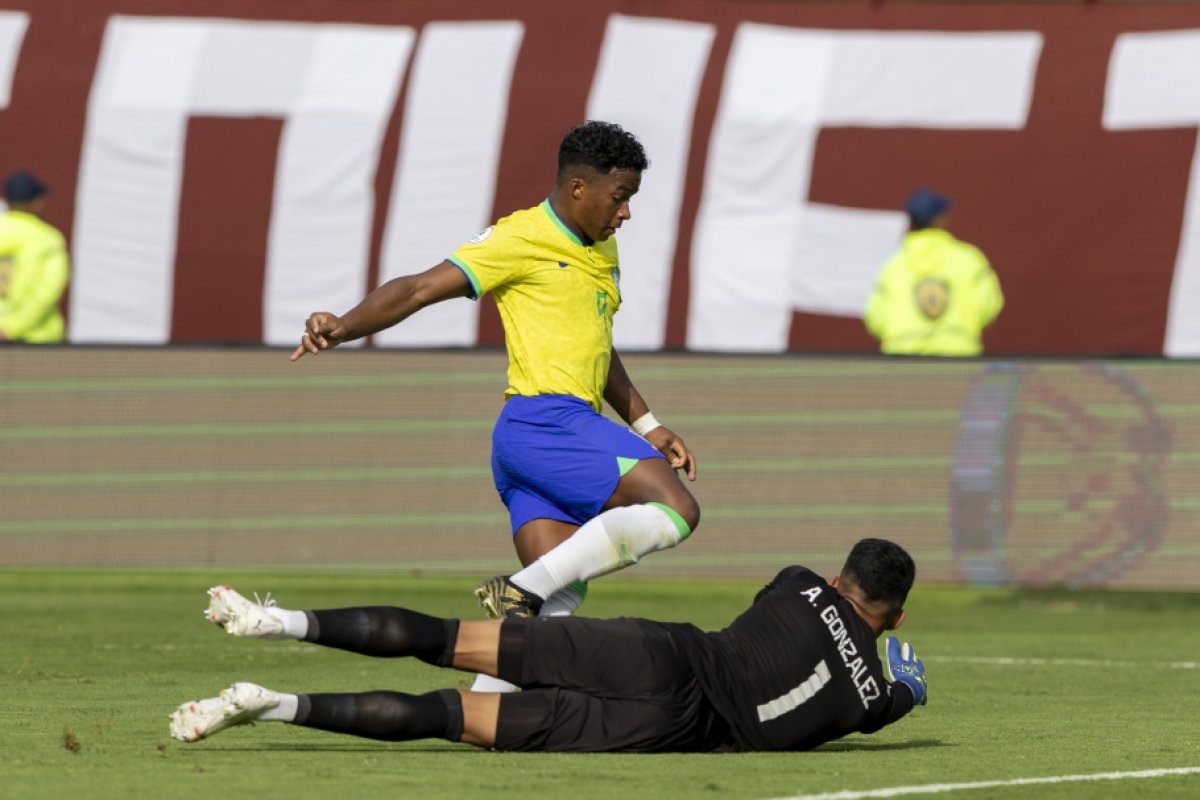 Brasil e Argentina se enfrentam no Pré-olímpico