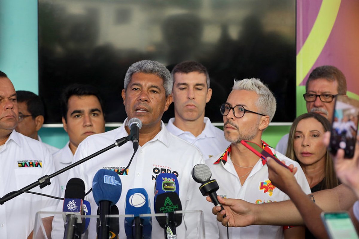 Jerônimo diz que falta de energia e atraso de trios no circuito Dodô 'criou ambiente de insegurança'
