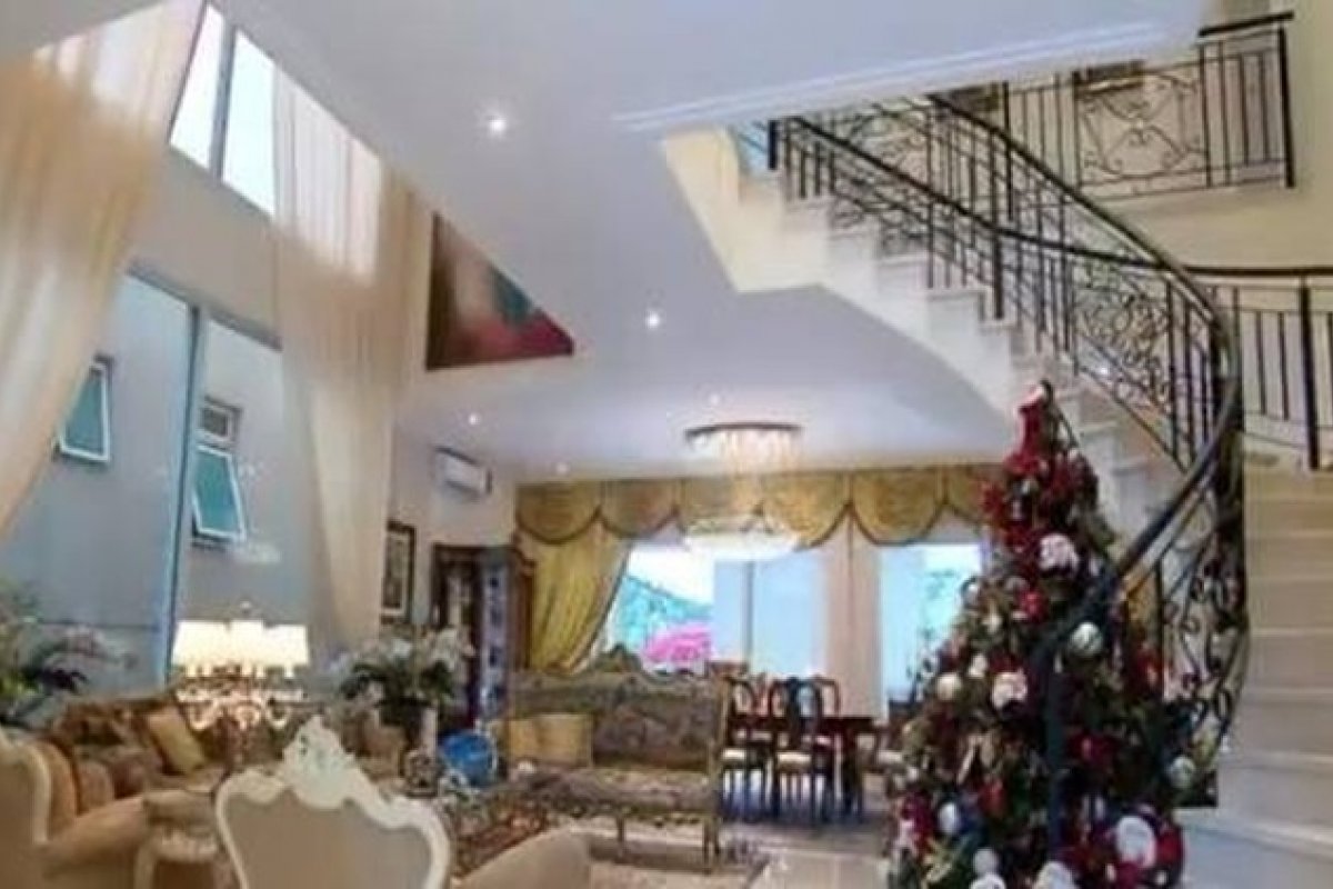 Mansão de Zilu Camargo tem elevador e cama vinda do Egito!