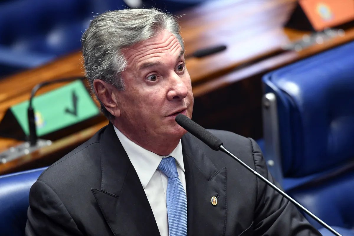 Toffoli paralisa julgamento que pode levar Collor à prisão