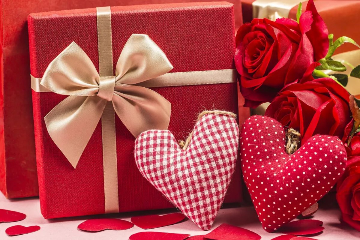 Em celebração do amor, Valentine's Day é comemorado nesta quarta-feira (14)