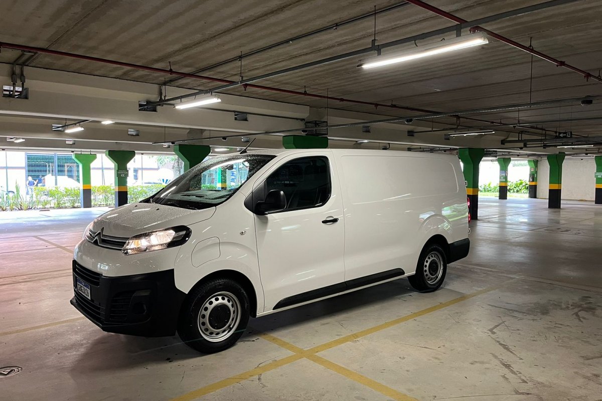 Citroën Jumpy 2024: teste completo do furgão com motor elétrico