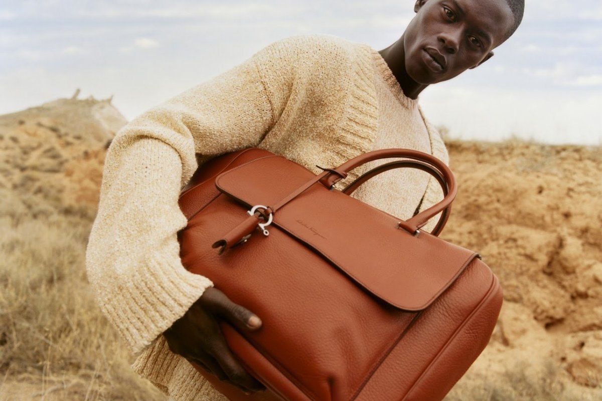 Salvatore Ferragamo lança a campanha Primavera/Verão 2020
