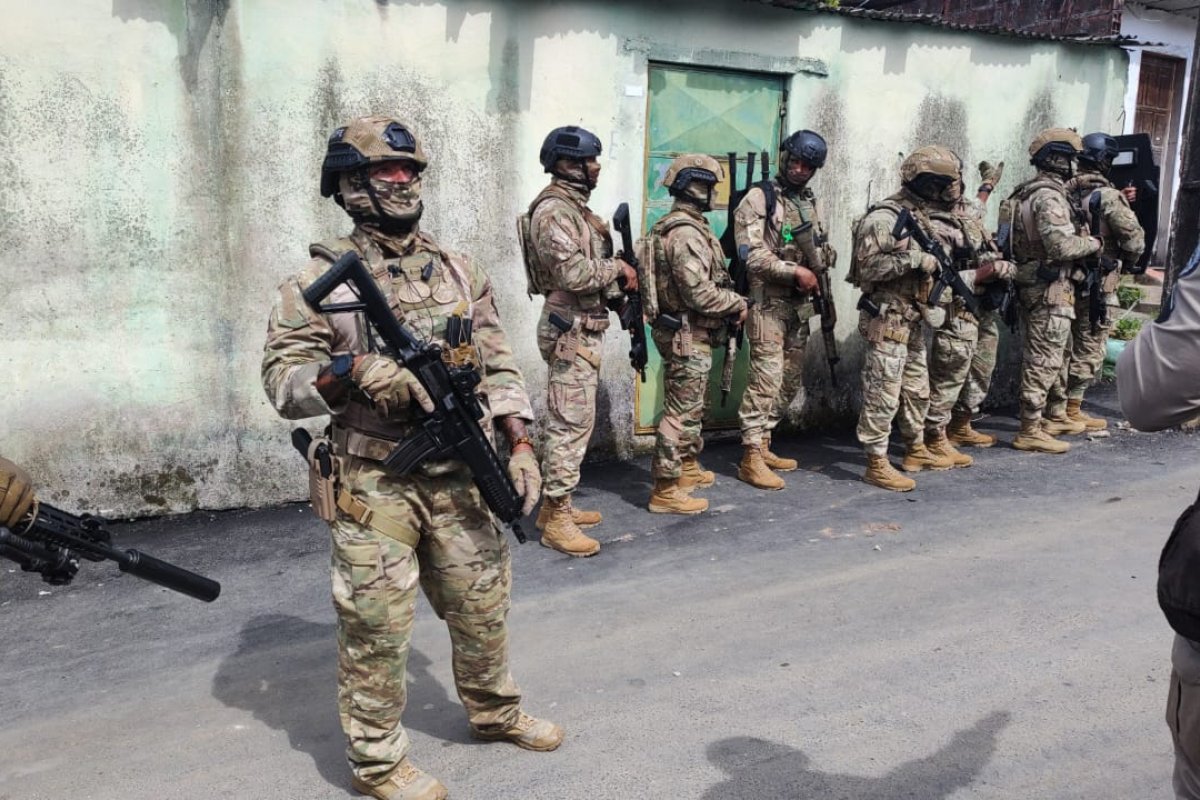 Família é feita refém após ter residência invadida por criminosos em bairro do Subúrbio Ferroviário de Salvador