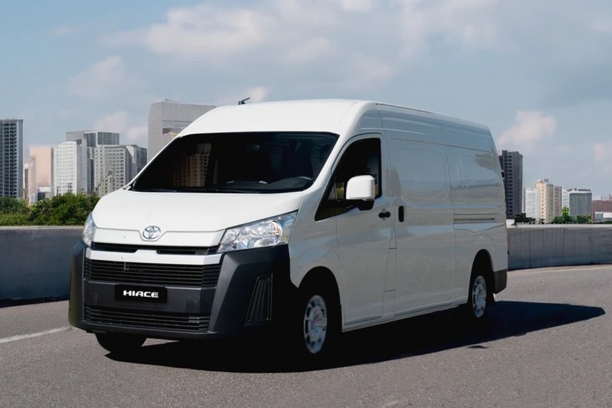 Toyota começa a produzir nova van na Argentina