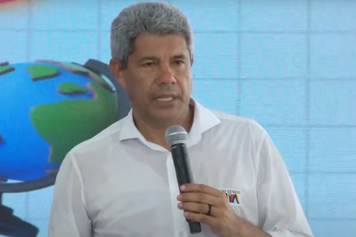 Abertura do ano letivo 2024: Jerônimo destaca papel dos colégios como equipamentos de segurança pública